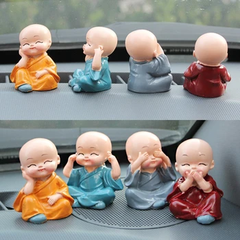 4 бр./лот Изделия От Смола Подарък е един Прекрасен Малък Монах Скулптури на Прекрасни Статуи на Буда Монасите Творчески Буда Кукли Маса, Украса на Автомобил